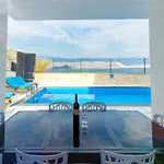 The Secret Diamond 아파트 콜란