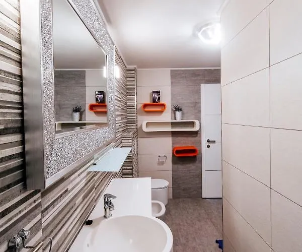 The Secret Diamond Apartman