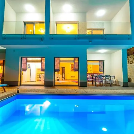 The Secret Diamond Kolan