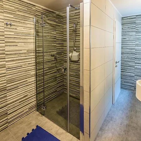 The Secret Diamond Apartamento *