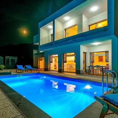 The Secret Diamond Kolan