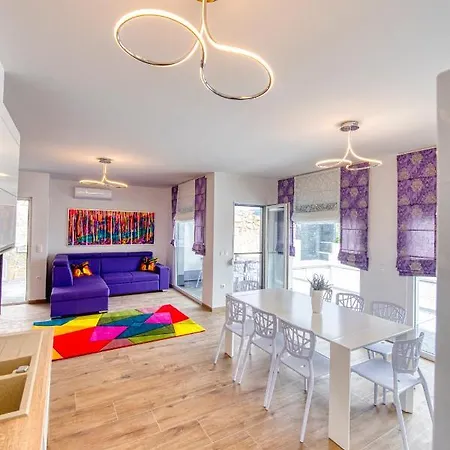 The Secret Diamond Apartamento