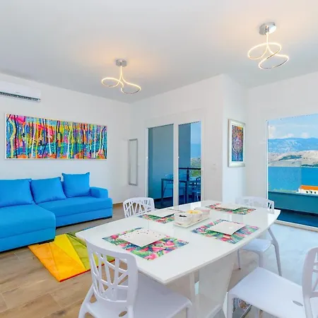 The Secret Diamond Apartamento