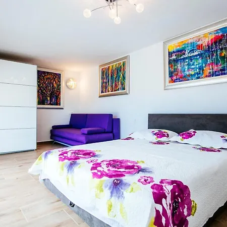 The Secret Diamond * Kolan