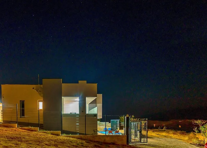 The Secret Diamond *