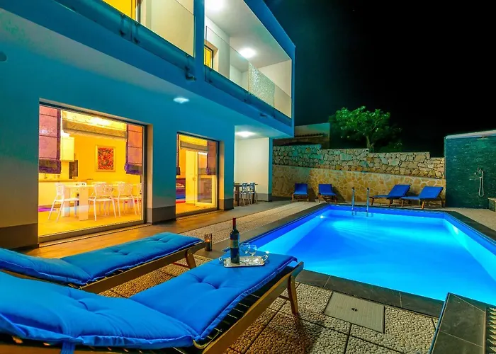 The Secret Diamond *