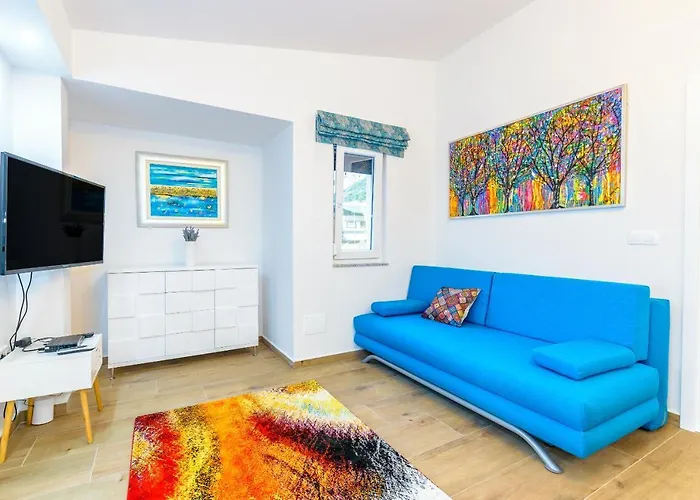 The Secret Diamond كولان