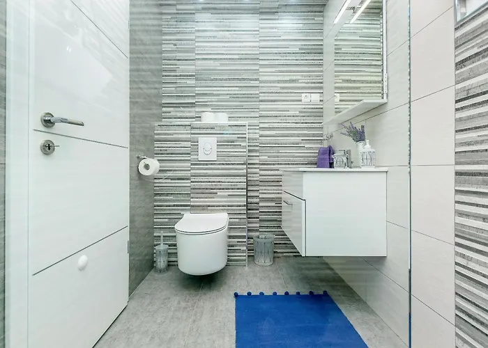 The Secret Diamond شقة كولان