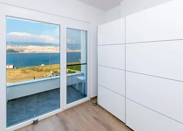 The Secret Diamond شقة